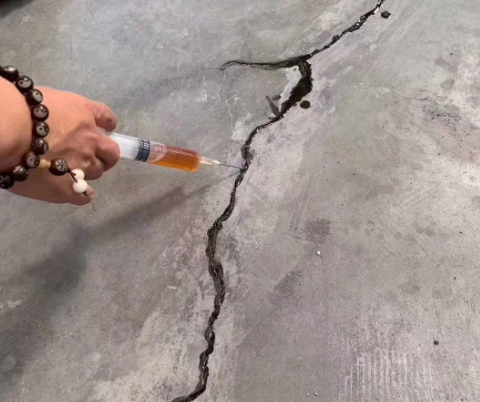 松山湖管委会混凝土裂缝修补技术详解​