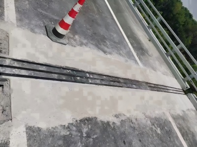 松山湖管委会伸缩缝更换后浇筑材料快速结构修补料速砼的产品特点及施工流程​